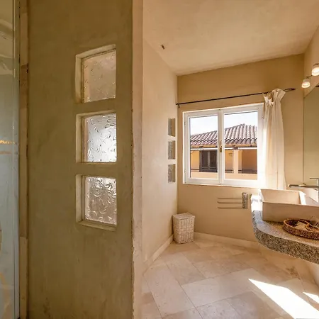 Relaxing Baiadebahas 1bedapt Bilo4 Sleeps4 Seaview Apartamento