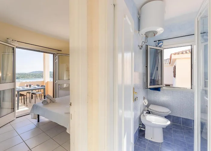 Апартаменты Relaxing Baiadebahas 1bedapt Bilo4 Sleeps4 Seaview Маринелла